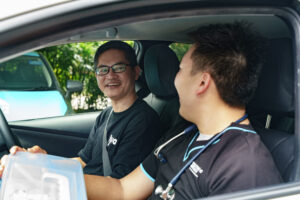 alt="Doctor House Call Singapore home-based medical care in action"