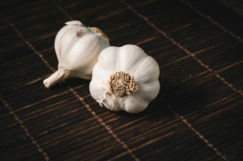 Garlic has numerous health benefits for you and your baby
